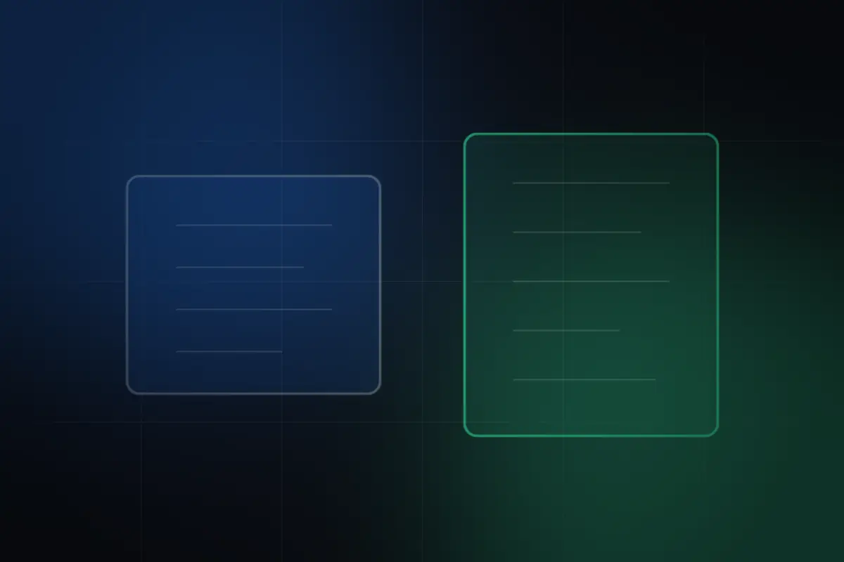 Dois painéis lado a lado em tela escura comparando duas opções de software, o da direita destacado em verde